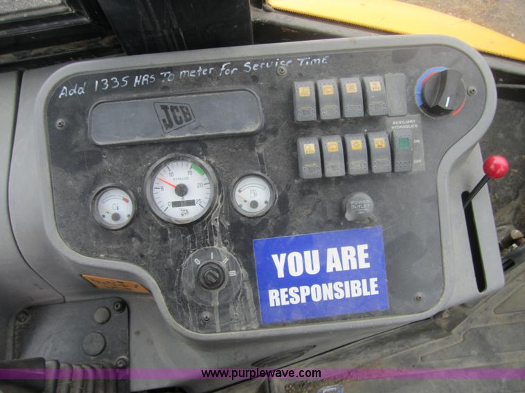 image for item 3097 2002 JCB 214E backhoe