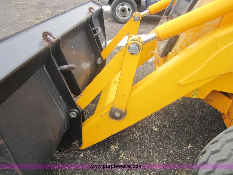 image for item 3102 2002 JCB 214E backhoe