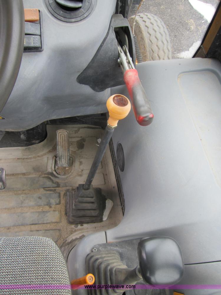 image for item 3102 2002 JCB 214E backhoe