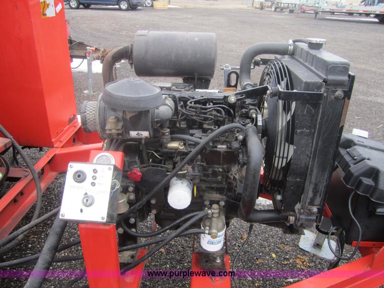 image for item 3105 2006 Crafco EZ400 pressure applicator