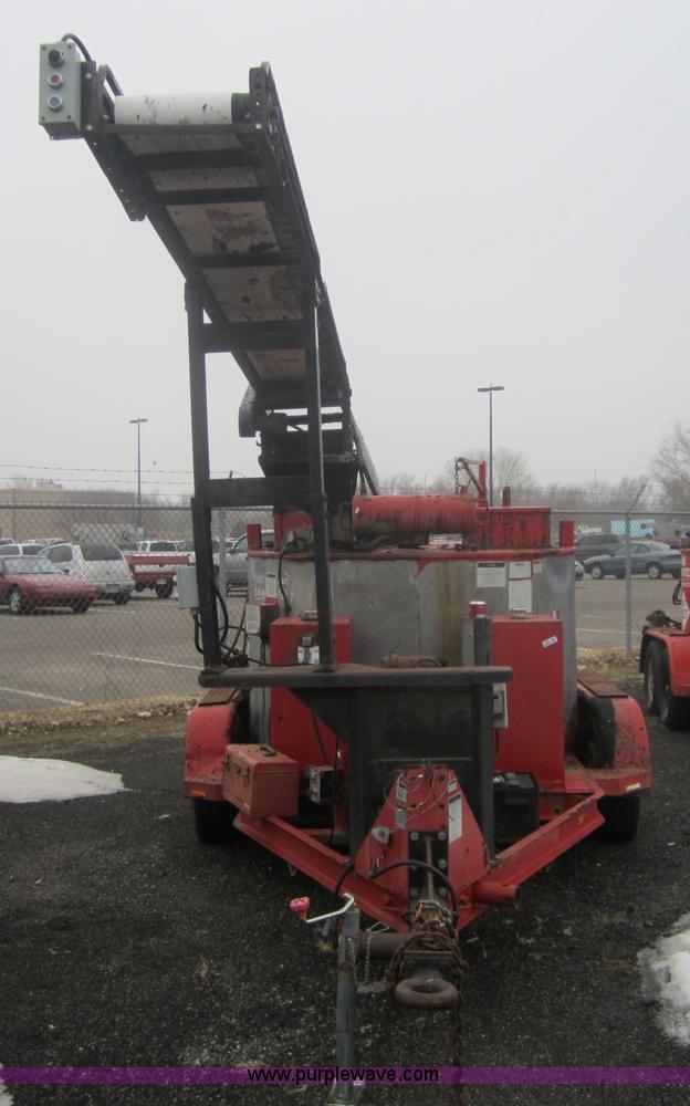 image for item 3106 1998 Crafco EZ400D pressure applicator