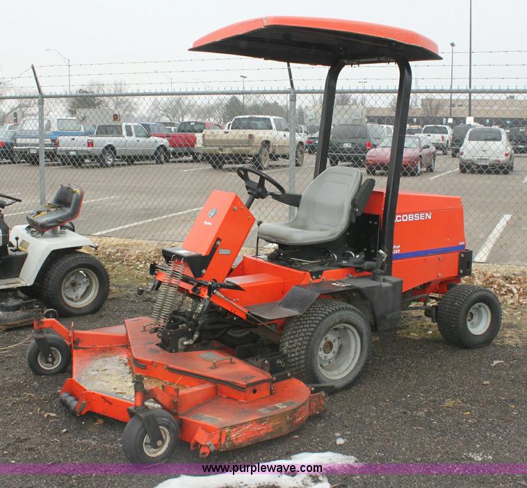 image for item 3109 2005 Jacobsen T628D 72" riding lawn mower