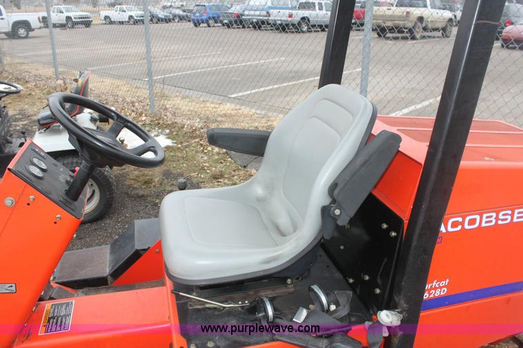 image for item 3109 2005 Jacobsen T628D 72" riding lawn mower