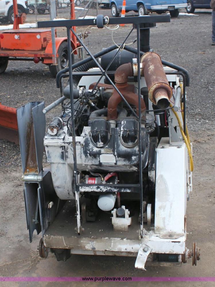 image for item 3118 2000 Cushion Cut concrete saw
