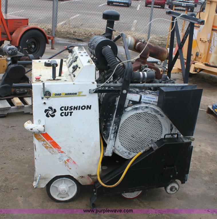 image for item 3118 2000 Cushion Cut concrete saw