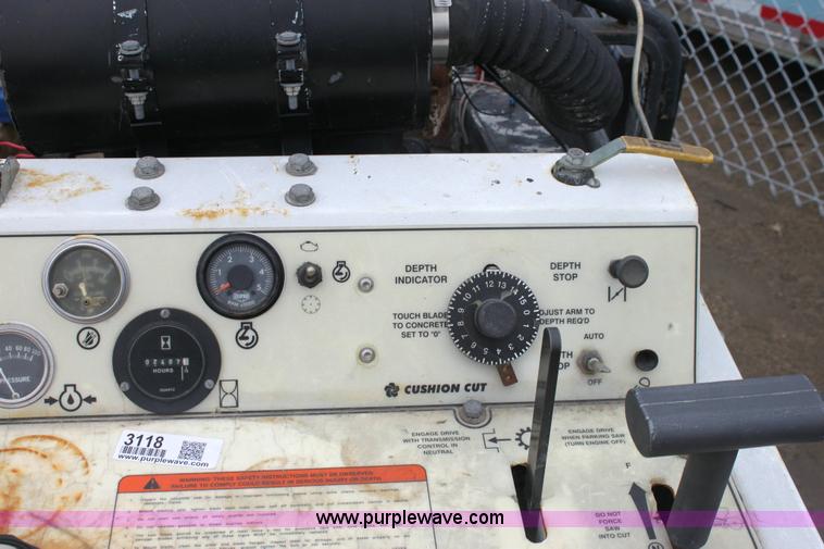 image for item 3118 2000 Cushion Cut concrete saw