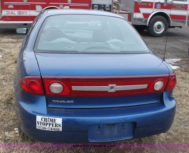 image for item 3251 2003 Chevrolet Cavalier