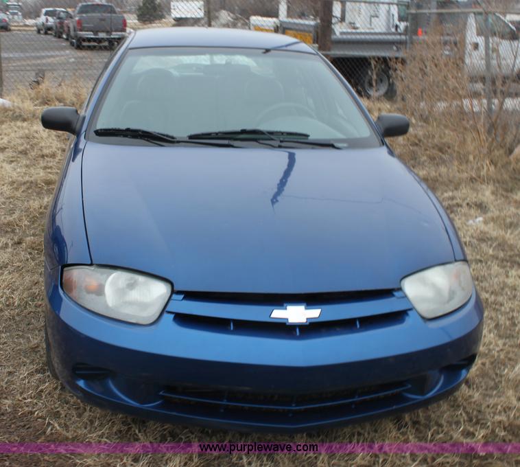 image for item 3251 2003 Chevrolet Cavalier
