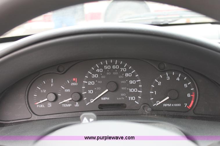 image for item 3251 2003 Chevrolet Cavalier