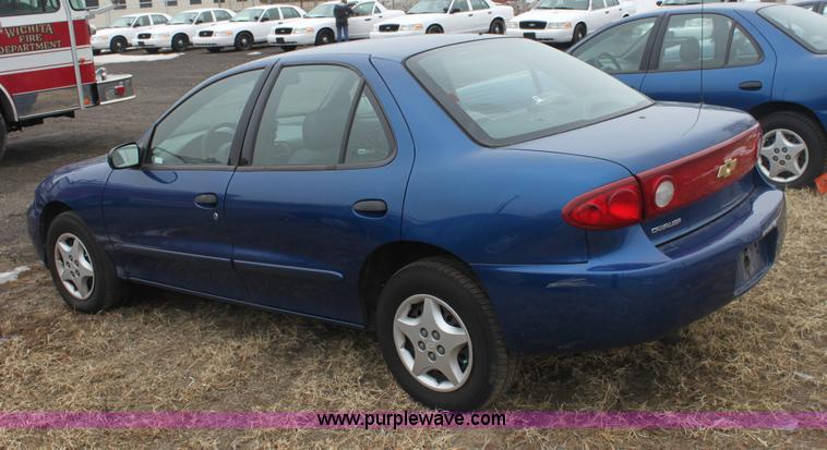 image for item 3252 2004 Chevrolet Cavalier