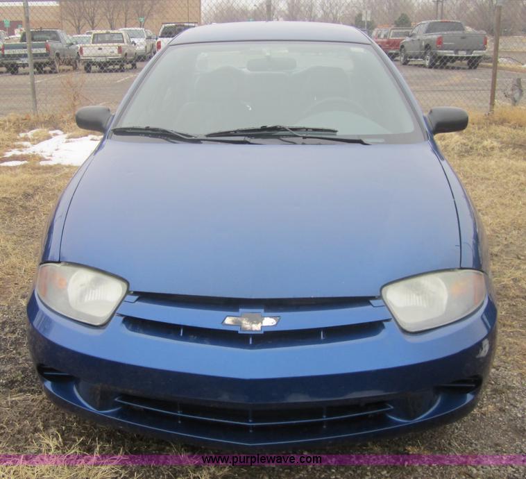 image for item 3253 2004 Chevrolet Cavalier