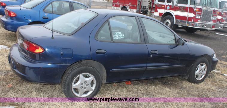 image for item 3254 2002 Chevrolet Cavalier