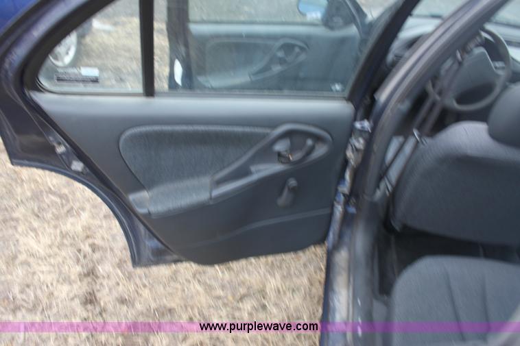 image for item 3254 2002 Chevrolet Cavalier