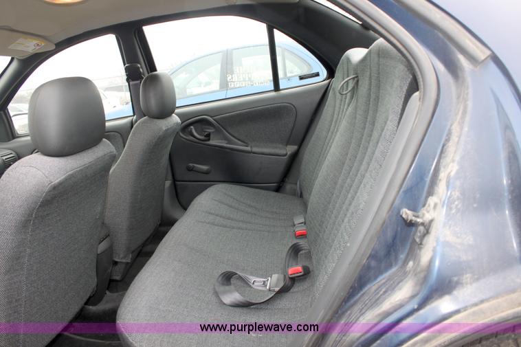 image for item 3254 2002 Chevrolet Cavalier