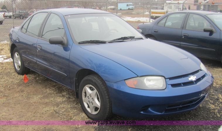 image for item 3255 2004 Chevrolet Cavalier