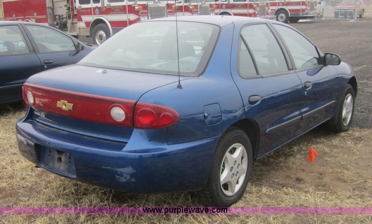 image for item 3255 2004 Chevrolet Cavalier