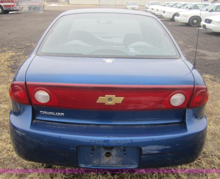 image for item 3255 2004 Chevrolet Cavalier