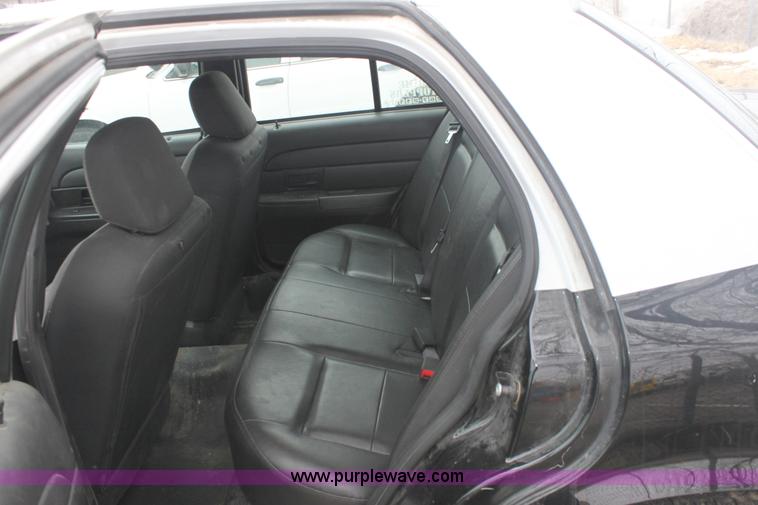 image for item 3256 2008 Ford Crown Victoria Police Interceptor