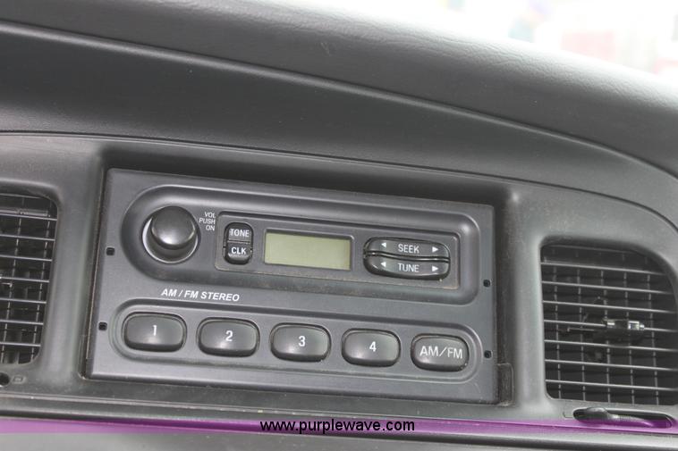 image for item 3256 2008 Ford Crown Victoria Police Interceptor