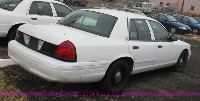 image for item 3258 2006 Ford Crown Victoria Police Interceptor