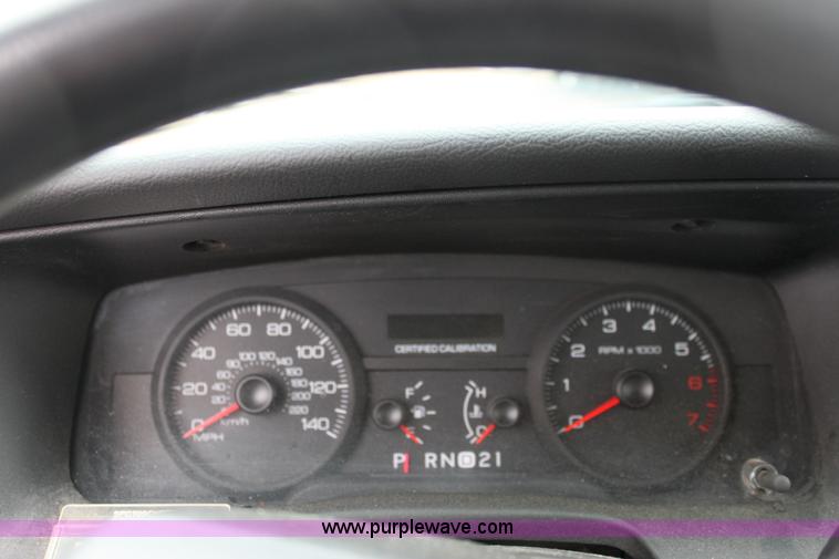 image for item 3258 2006 Ford Crown Victoria Police Interceptor