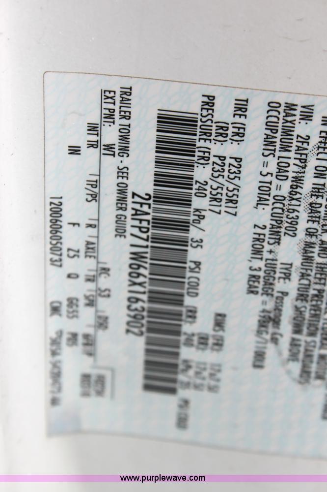 image for item 3258 2006 Ford Crown Victoria Police Interceptor