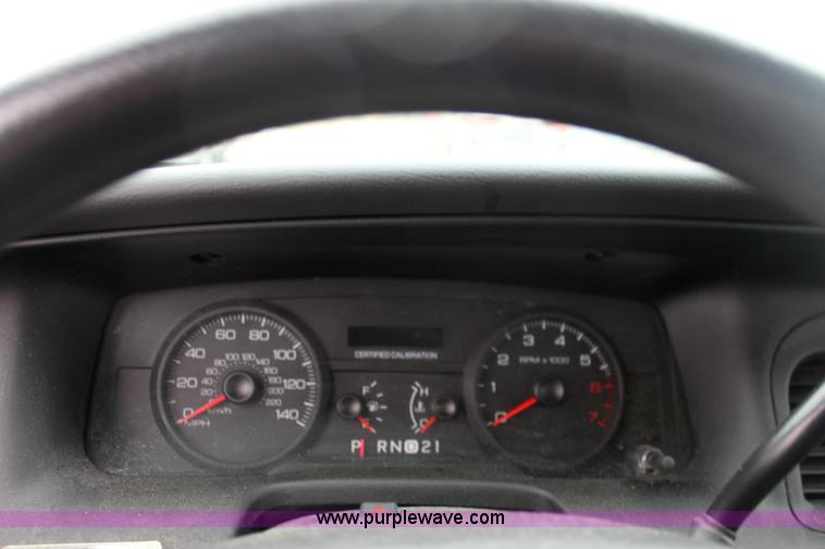 image for item 3261 2006 Ford Crown Victoria Police Interceptor