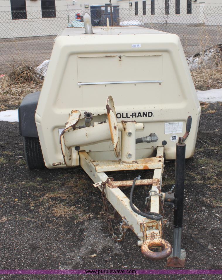 image for item 3268 1995 Ingersoll P-175 portable air compressor