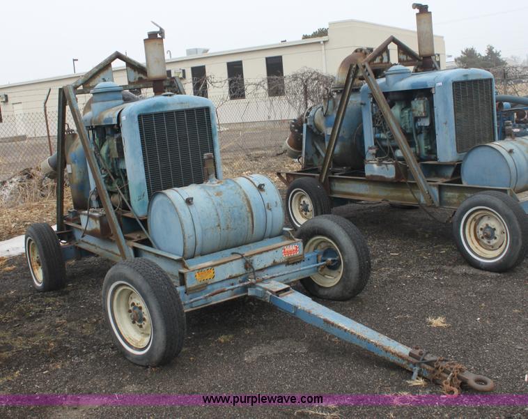 image for item 3269 1979 Gorman 10" pump