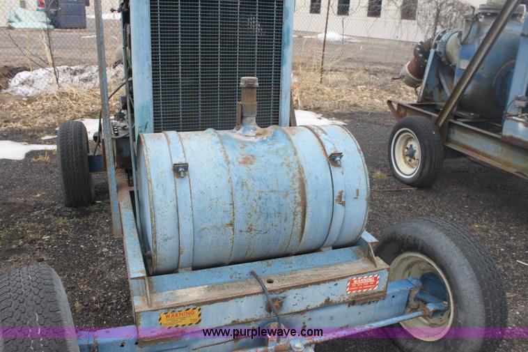 image for item 3269 1979 Gorman 10" pump
