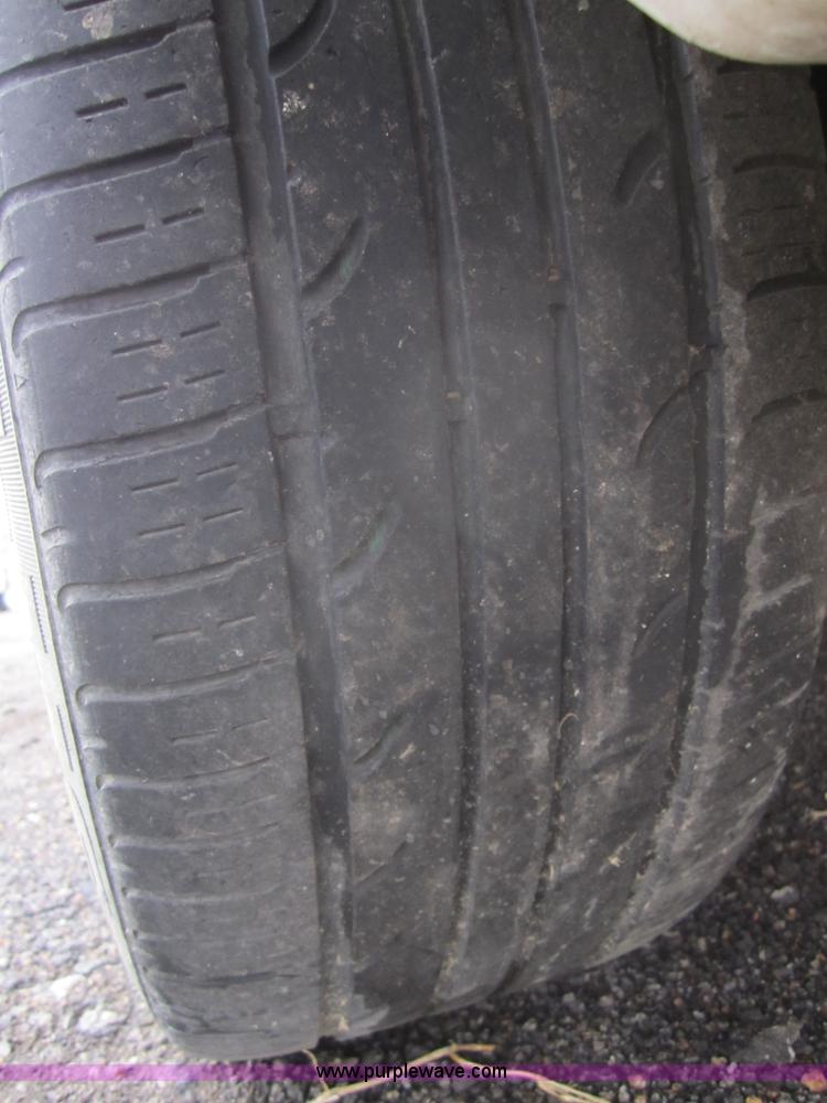 image for item 4050 2006 Ford Crown Victoria Police Interceptor