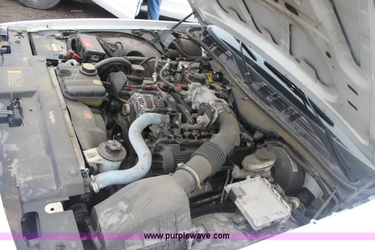 image for item 4060 2006 Ford Crown Victoria Police Interceptor