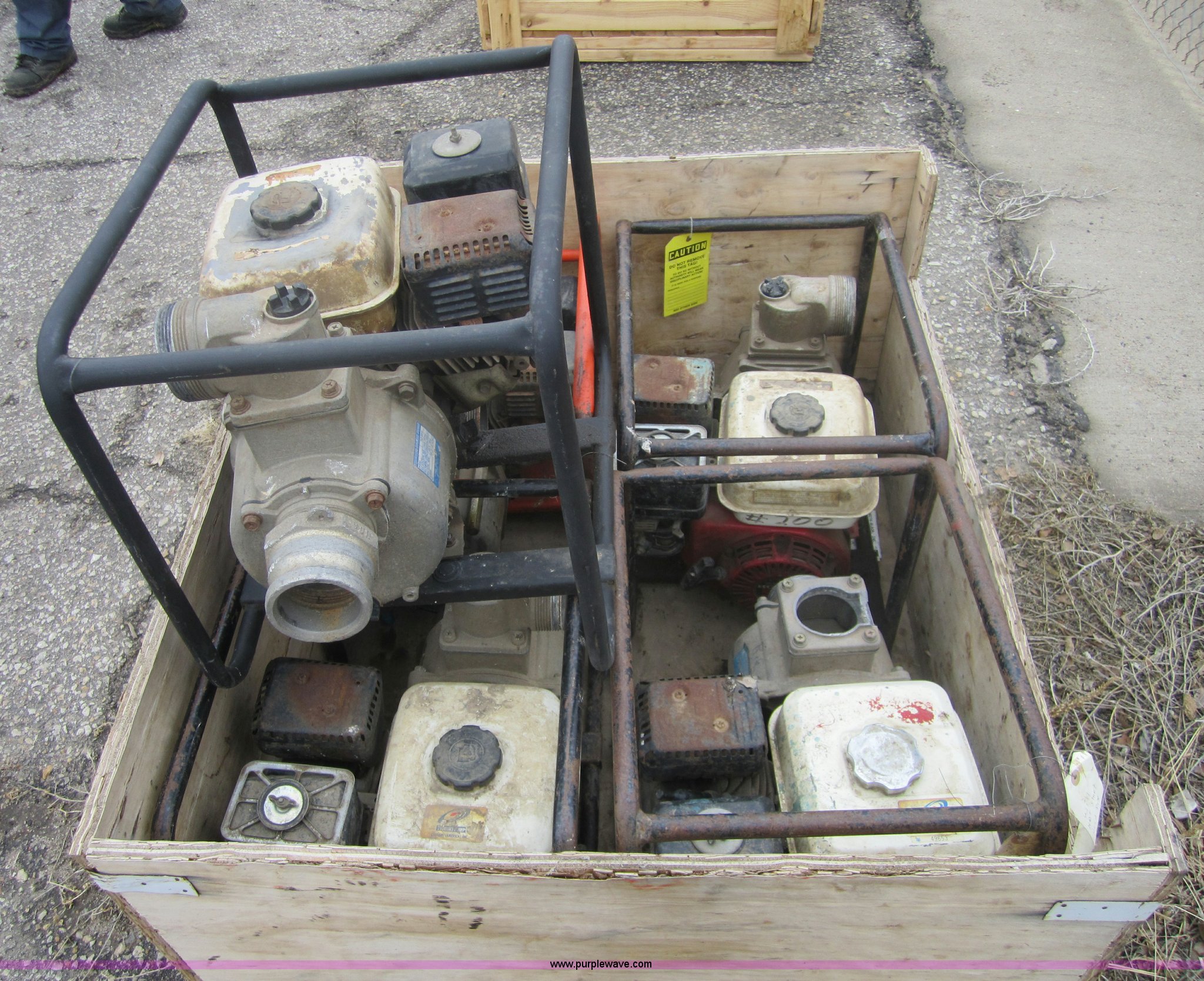 Assorted portable pumps in Wichita, KS Item 3072 sold Purple Wave