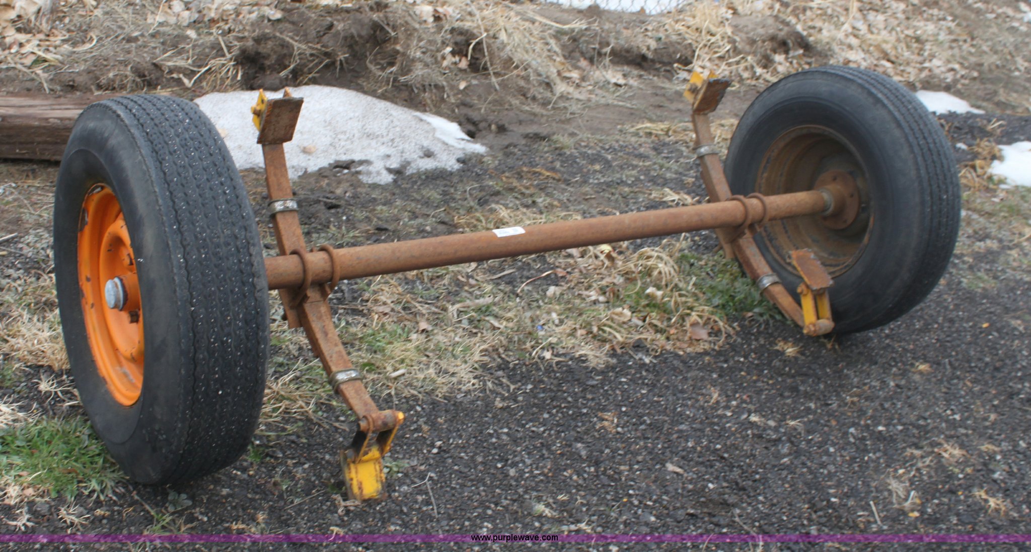 Trailer axle in Wichita, KS Item 3265 sold Purple Wave