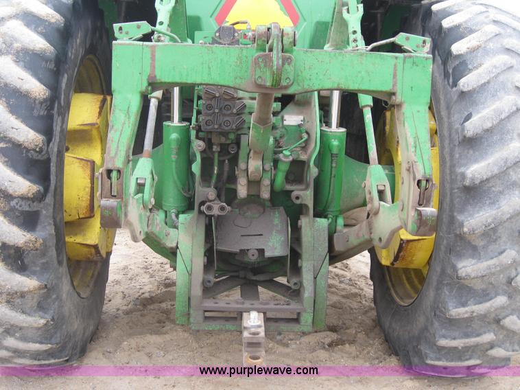 image for item 1601 2001 John Deere 8410 MFWD tractor
