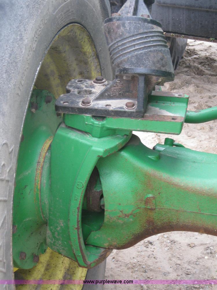 image for item 1601 2001 John Deere 8410 MFWD tractor