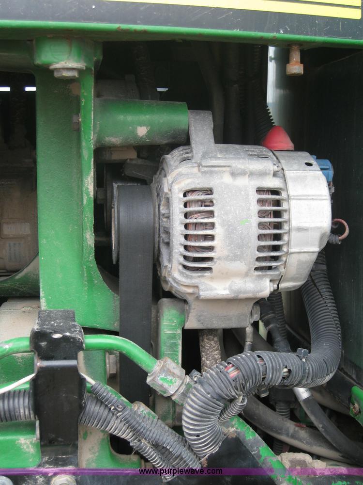 image for item 1601 2001 John Deere 8410 MFWD tractor