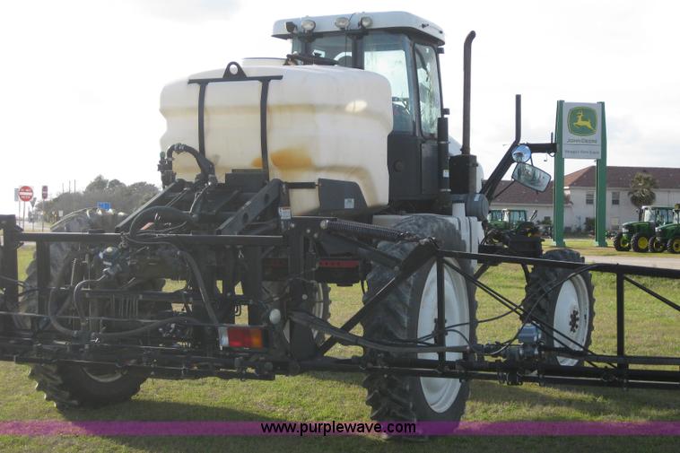 image for item 1605 2004 Agco Spra-Coupe 7650 self-propelled sprayer