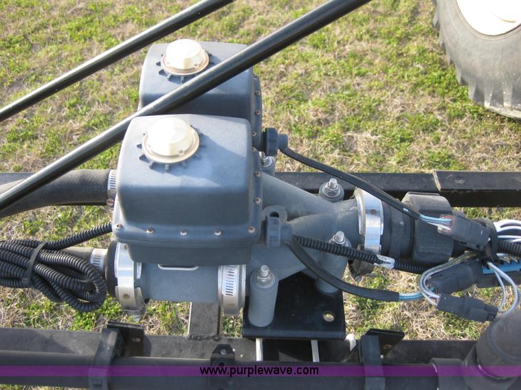 image for item 1605 2004 Agco Spra-Coupe 7650 self-propelled sprayer