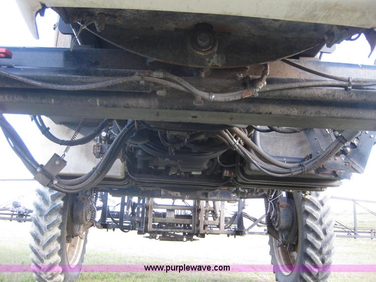 image for item 1605 2004 Agco Spra-Coupe 7650 self-propelled sprayer