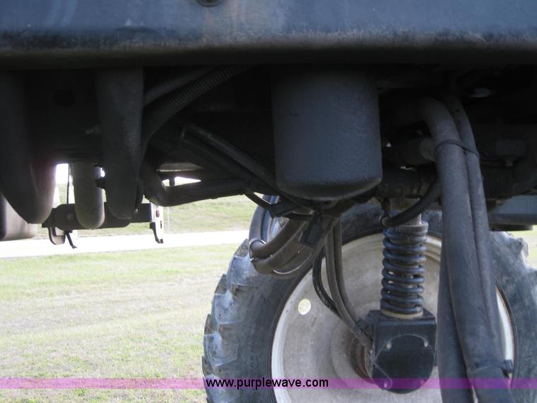 image for item 1605 2004 Agco Spra-Coupe 7650 self-propelled sprayer