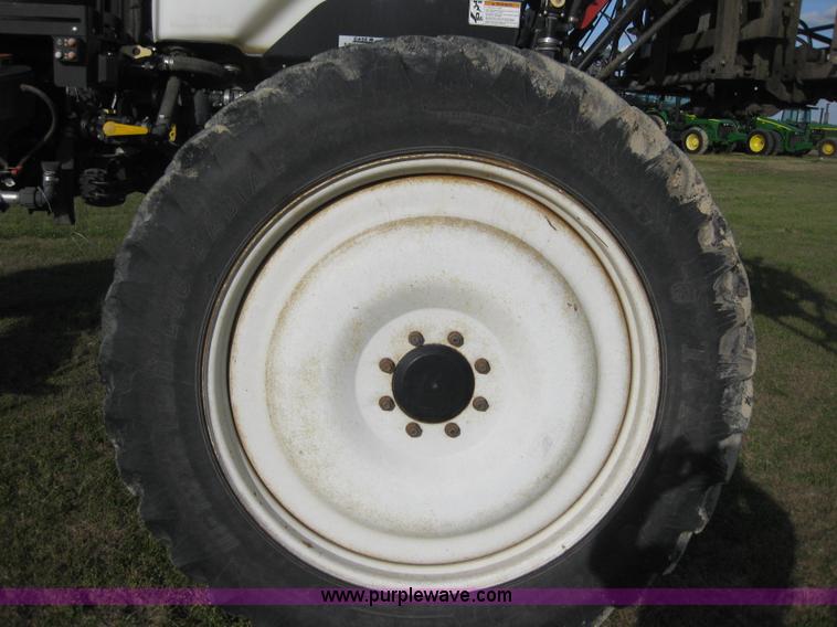 image for item 1605 2004 Agco Spra-Coupe 7650 self-propelled sprayer