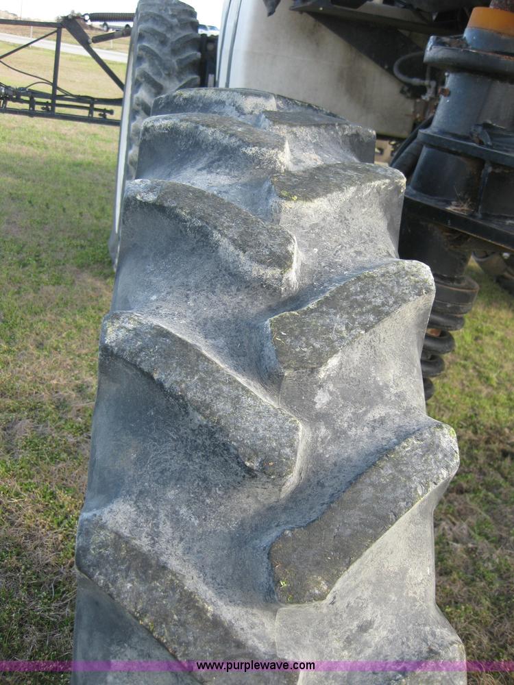 image for item 1605 2004 Agco Spra-Coupe 7650 self-propelled sprayer