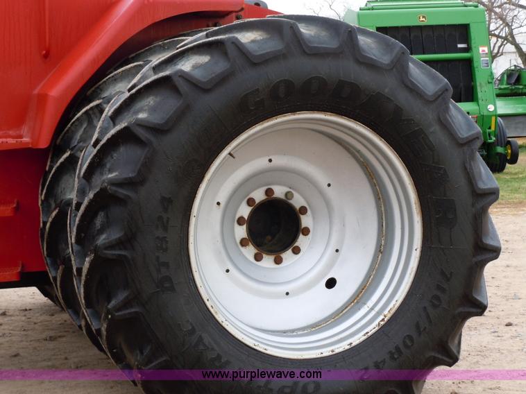 image for item 1606 2005 Case IH STX425 4WD tractor