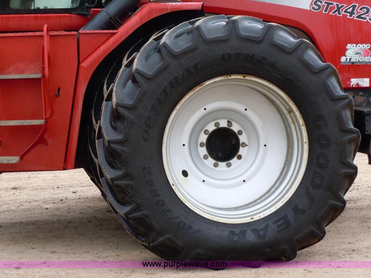 image for item 1606 2005 Case IH STX425 4WD tractor