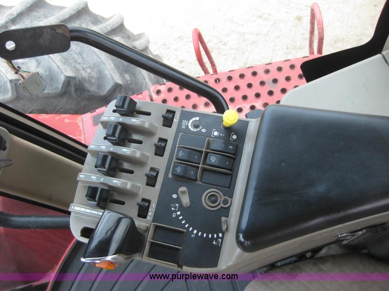 image for item 1607 2005 Case IH STX425 4WD tractor