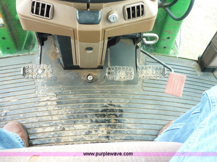 image for item 2750 1995 John Deere 6300 tractor with loader