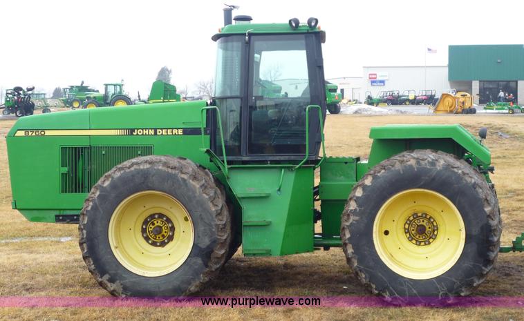 image for item 2751 1991 John Deere 8760 4WD tractor