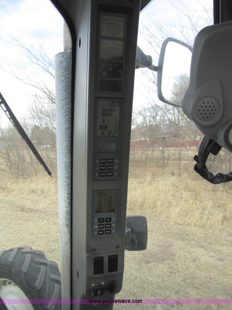 image for item 3421 2005 New Holland TG285 MFWD tractor