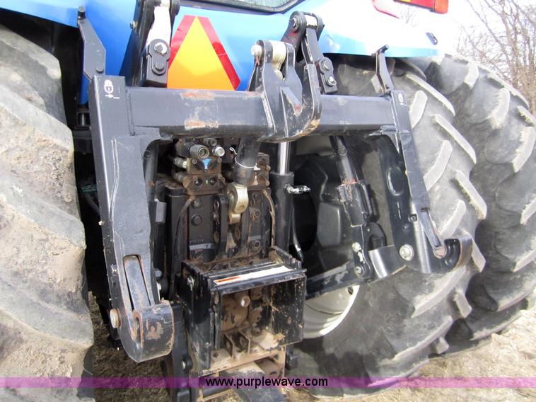 image for item 3421 2005 New Holland TG285 MFWD tractor